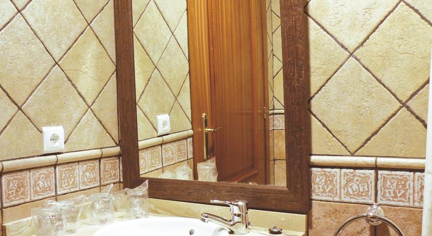 Hostal El Triunfo قرطبة المظهر الخارجي الصورة